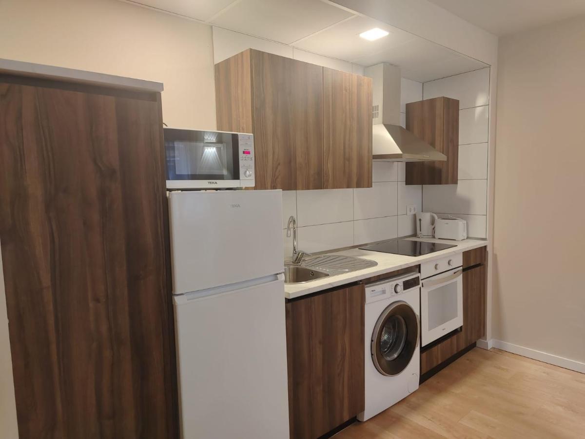 Apartamentos Picasso Alcala de Henares Bagian luar foto