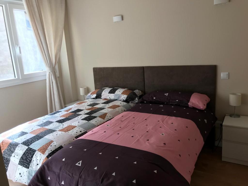 Apartamentos Picasso Alcala de Henares Bagian luar foto