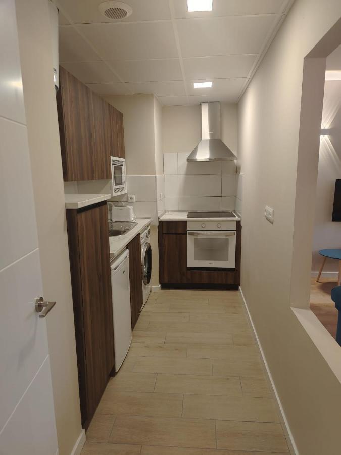 Apartamentos Picasso Alcala de Henares Bagian luar foto