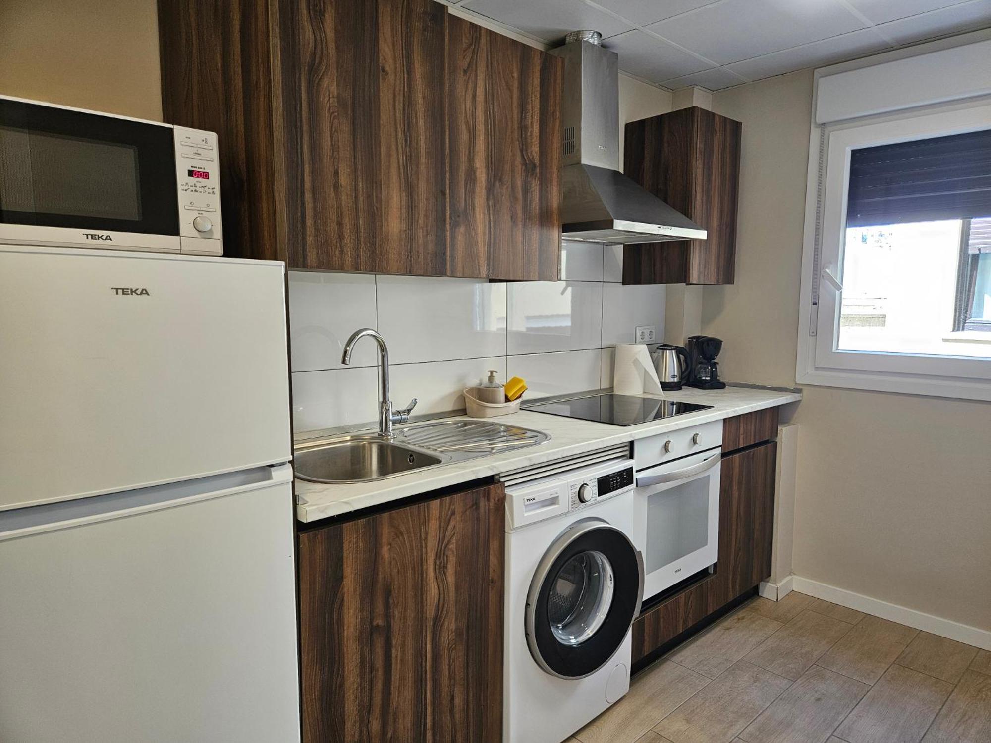 Apartamentos Picasso Alcala de Henares Ruang foto